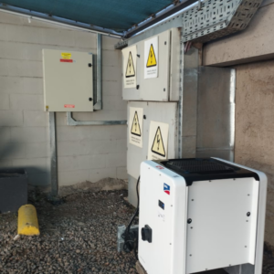 Copia de Copia de Copia de Copia de Proyectos Solares On-Grid para la Industria ejecutados por SMART SOLUTIONS