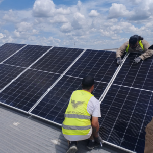 Copia de Copia de Copia de Copia de Proyectos Solares On-Grid para la Industria ejecutados por SMART SOLUTIONS(3)