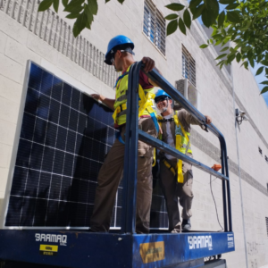 Copia de Copia de Copia de Copia de Proyectos Solares On-Grid para la Industria ejecutados por SMART SOLUTIONS(6)